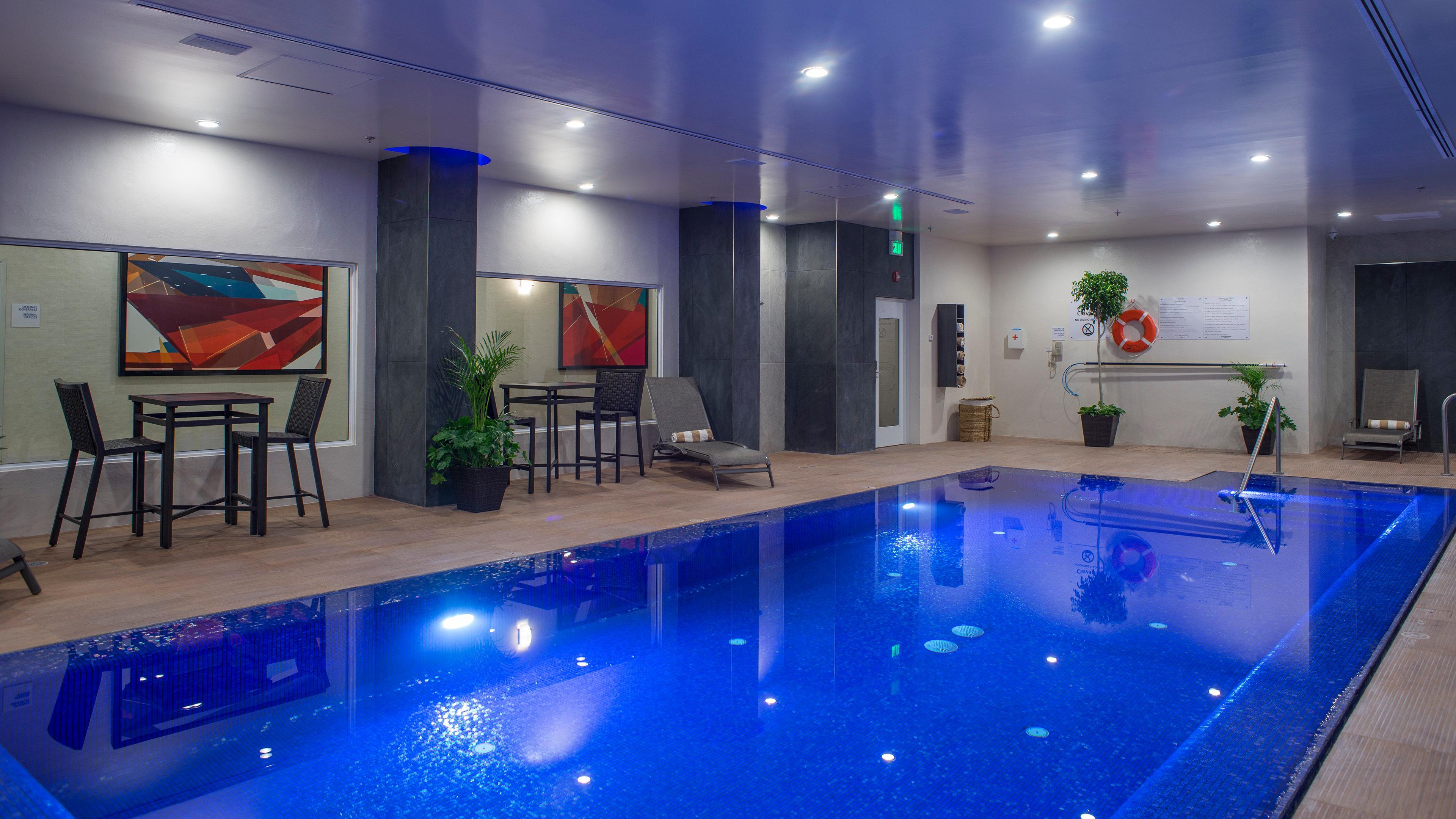 Holiday Inn Express & Suites Chihuahua Juventud By Ihg Exteriör bild