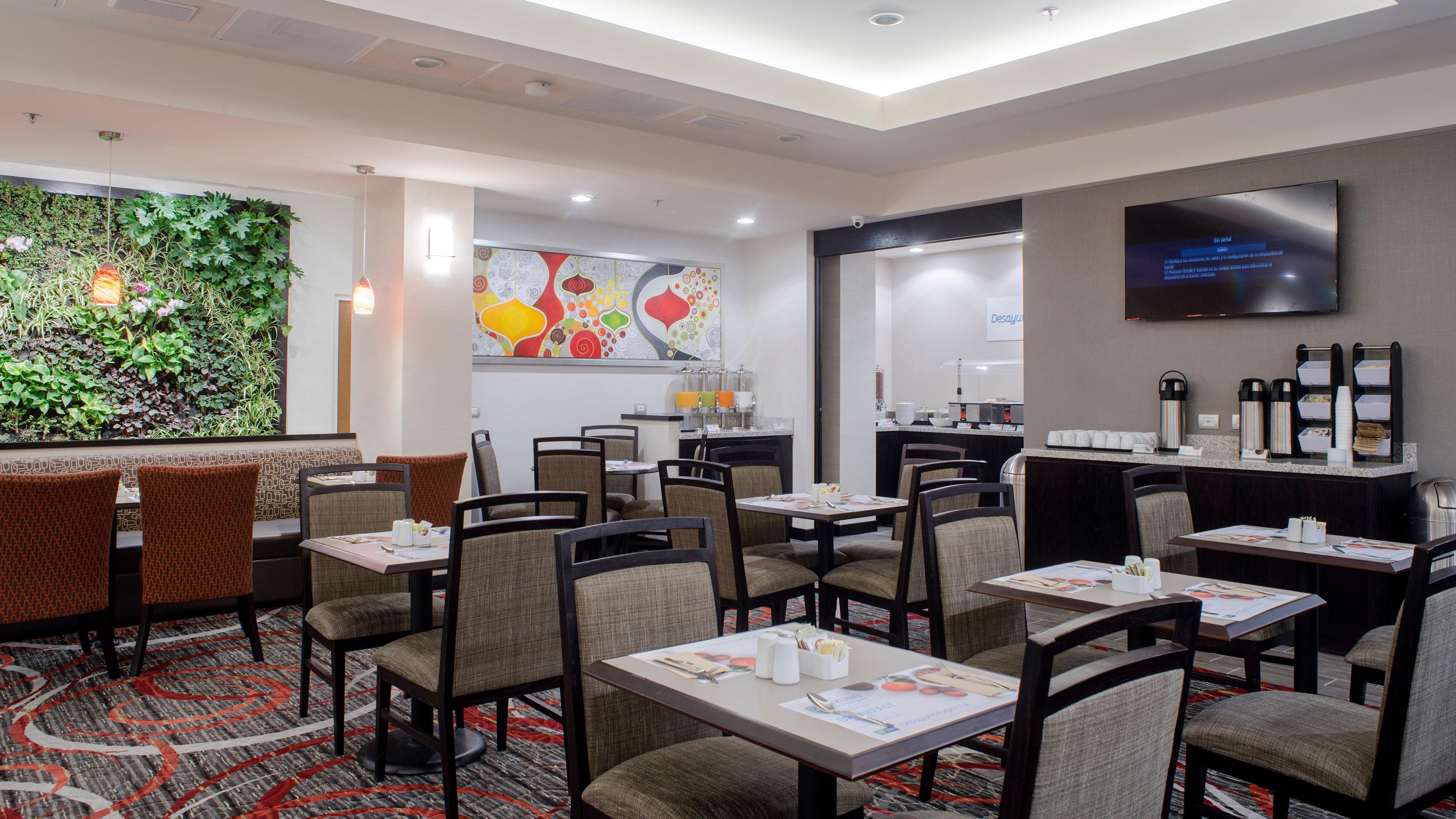 Holiday Inn Express & Suites Chihuahua Juventud By Ihg Exteriör bild