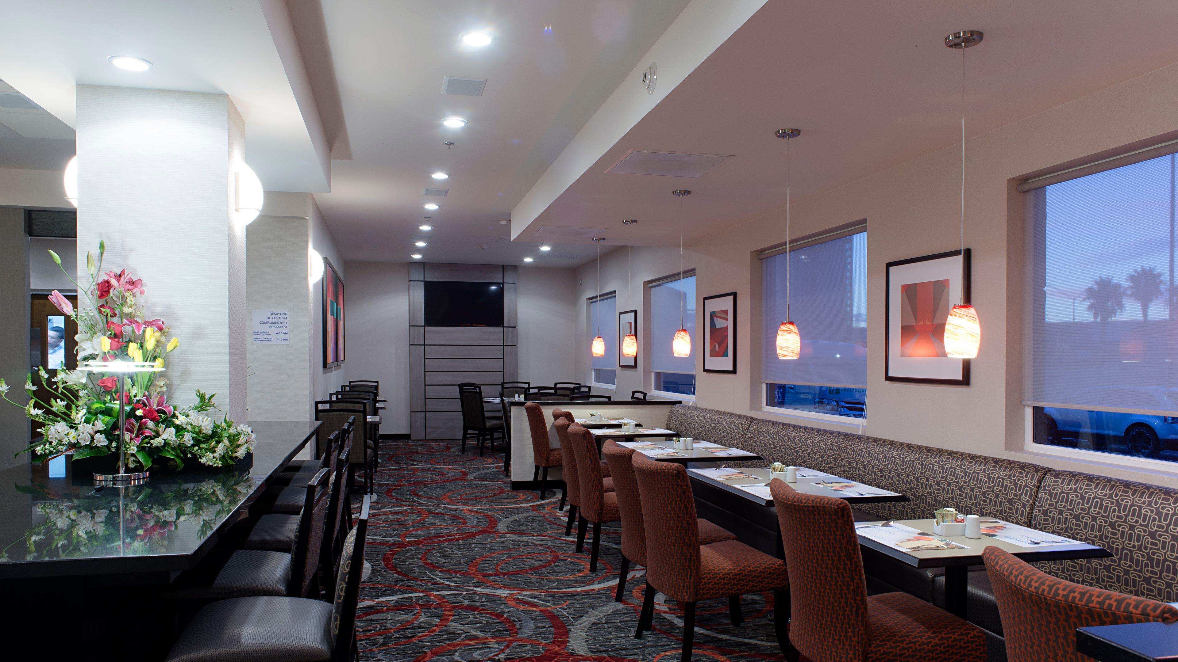 Holiday Inn Express & Suites Chihuahua Juventud By Ihg Exteriör bild