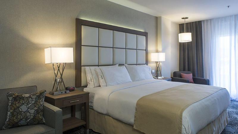 Holiday Inn Express & Suites Chihuahua Juventud By Ihg Exteriör bild