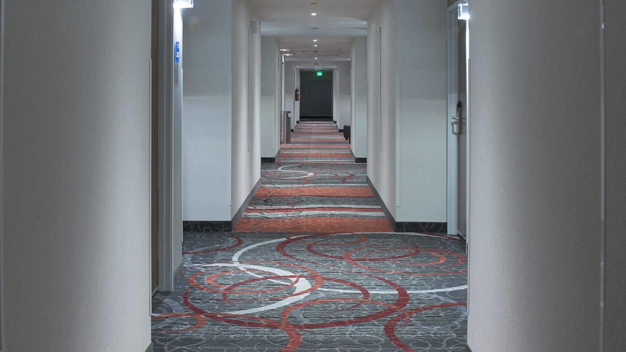 Holiday Inn Express & Suites Chihuahua Juventud By Ihg Exteriör bild